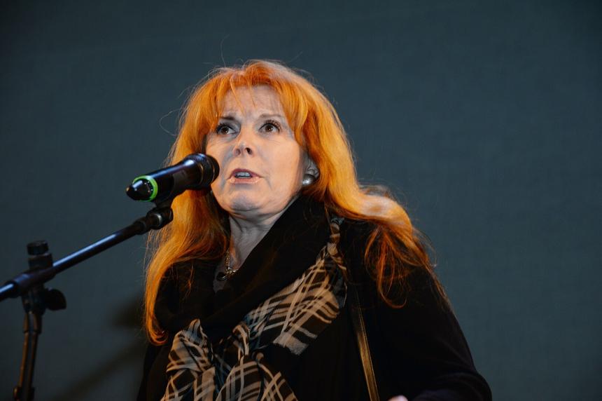 «Я же киевлянка, понимаете?»: Клара Новикова впервые высказалась о СВО после скандала с украинским флагом