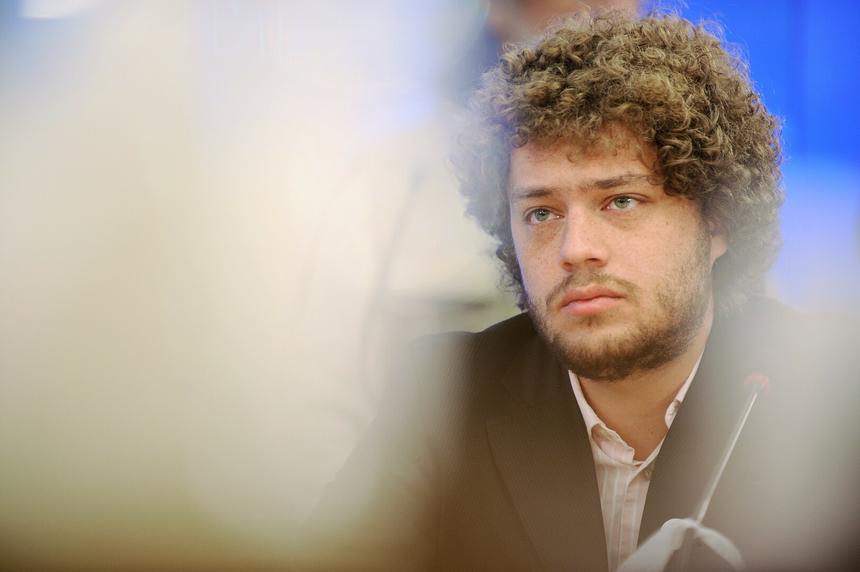 Илью Варламова* оштрафовали за дискредитацию ВС России