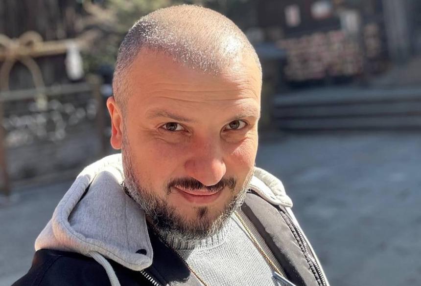 Звезда шоу «Импровизаторы» признался в употреблении алкоголя перед концертами