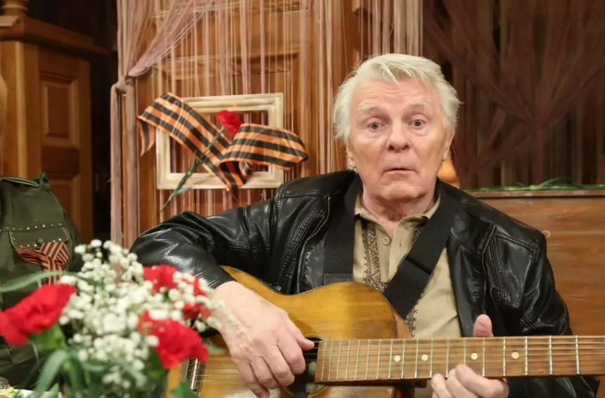 «А кто думать будет?»: актер Назаров раскритиковал современную молодежь