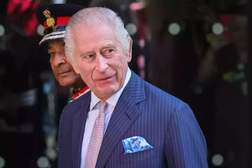 Принц Уильям и королева Камилла выступили против встречи Карла III с Гарри в США