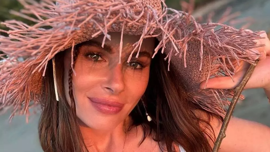 Экс-солистка «Демо» Саша Зверева вернулась из США в Россию ради заработков