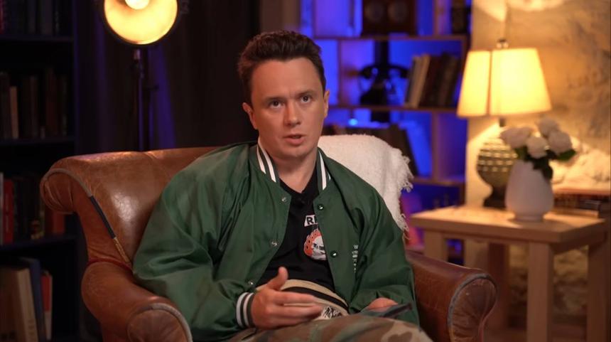 «Пошлость и нецензурщина»: выступление комика Соболева в российском городе сорвали