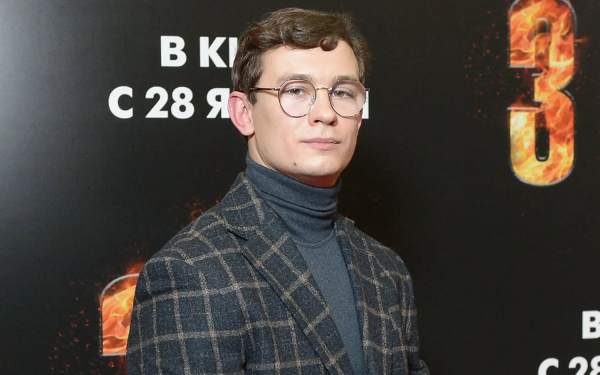 В Сети опубликовали кадры с предполагаемой возлюбленной Никиты Кологривого