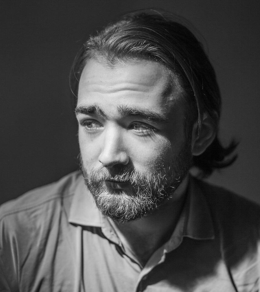 «Режиссер должен примерить образ диктатора»: основатель Морфеуса Дмитрий Копылов о современном театре и Богомолове