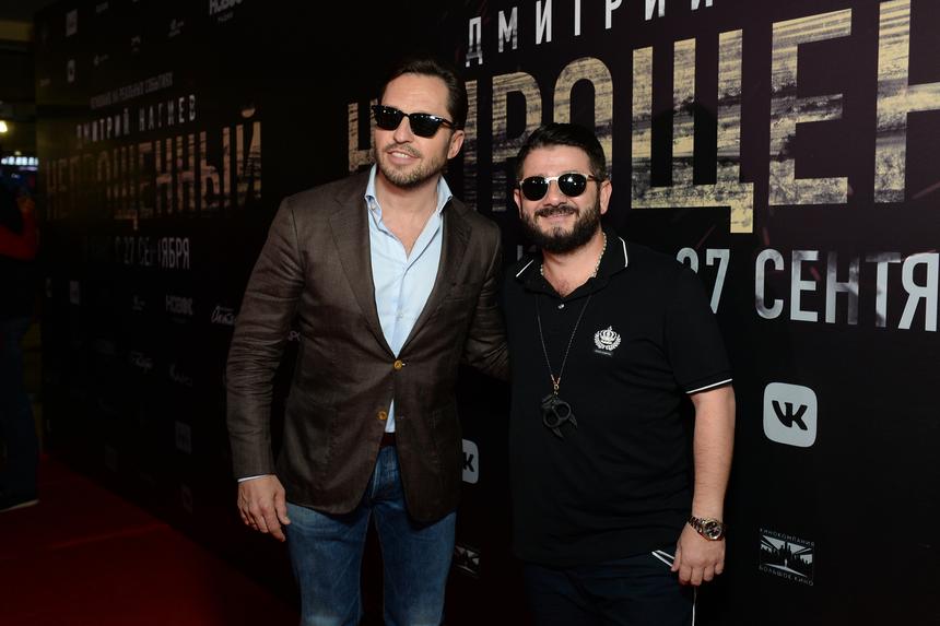 Налоговая закрыла фирму комиков Александра Реввы и Михаила Галустяна