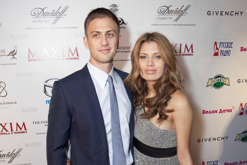 «Не слежу за его отношениями»: Боня отреагировала на новости о романе Смерфита с ангелом Victoria's Secret