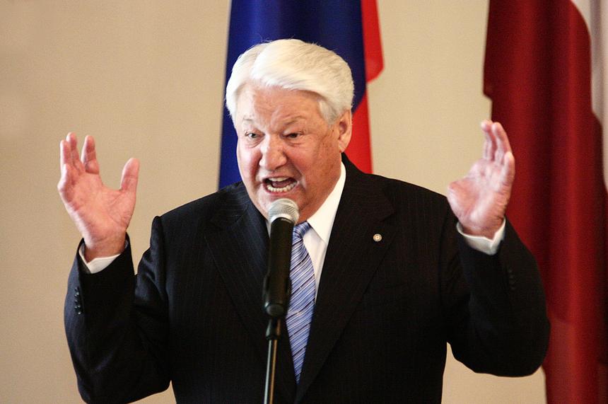 Борис Ельцин оказался в базе уехавших из России после мобилизации