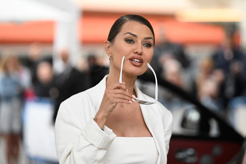 «Мне это понравилось»: Боня рассказала о парных родах с Алексом Смерфитом