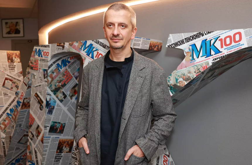 Режиссер Константин Богомолов может лишиться поста худрука в двух московских театрах