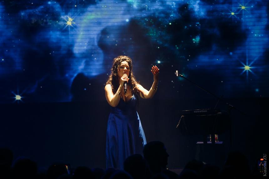 Весила 42 кг, терпела травлю и лечилась 3 года: певица Перукуа рассказала о диагностированной анорексии