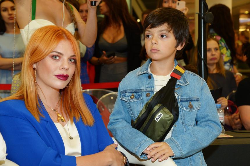 Все больше похож на Киркорова: Анастасия Стоцкая снялась с повзрослевшим сыном