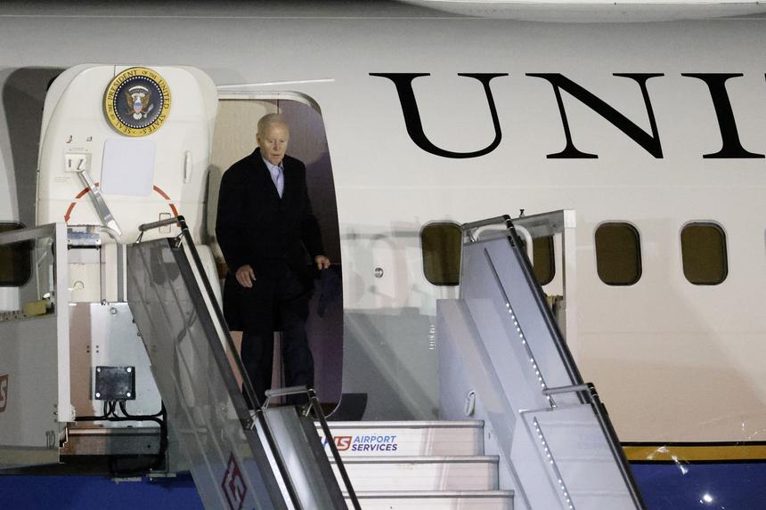 После многочисленных обвинений в недееспособности: Джо Байден выходит из президентской гонки