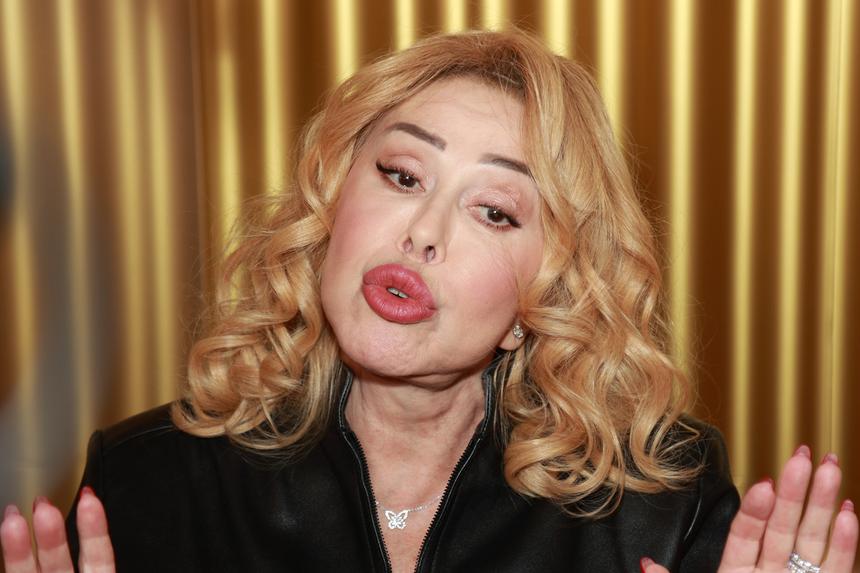 «Филя, возьмешь мелочью?»: Успенская после суда заявила Киркорову, что не следовало с ней связываться