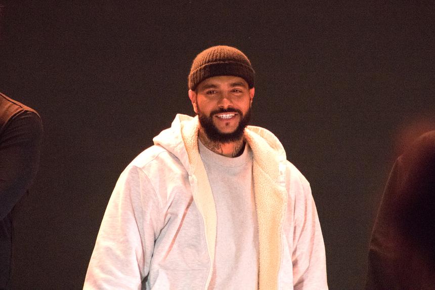 40-летний рэпер Тимати исполнил песню Моргенштерна*  на концерте в Москве