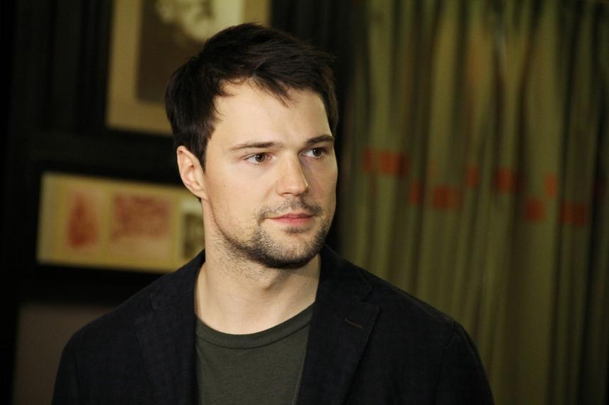 «Не ждали»: работающий за границей Козловский вернулся в Россию