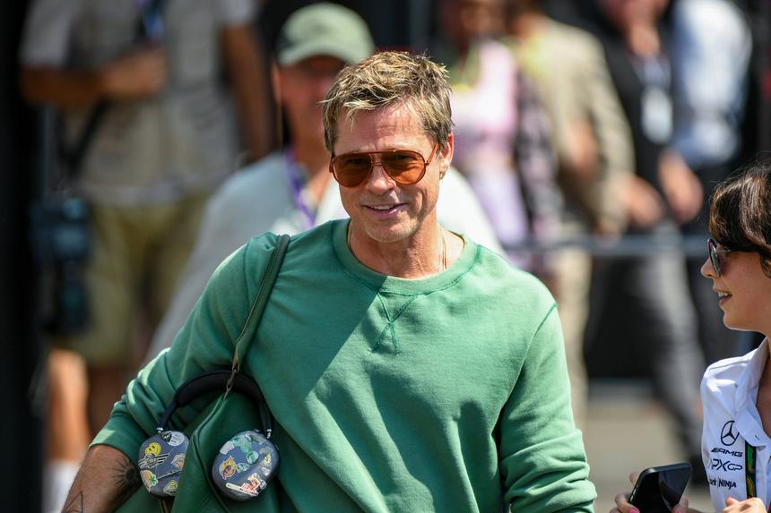 «Обезумел от ужаса»: Брэд Питт обвинил Анджелину Джоли в аварии сына