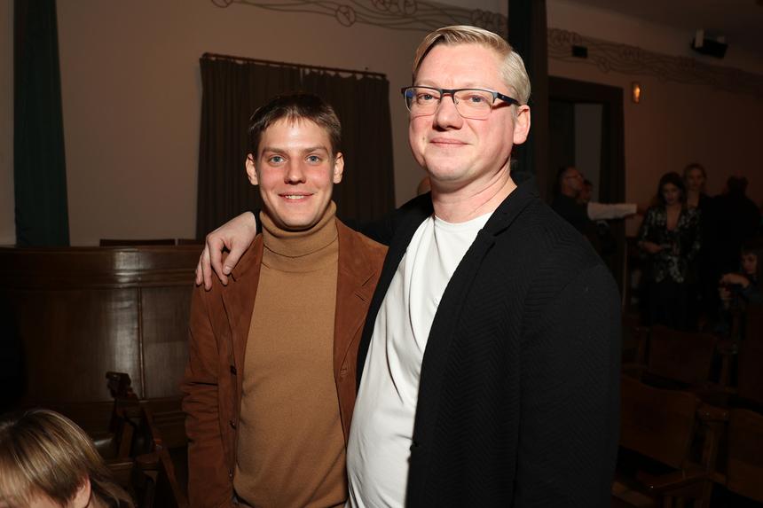 Служебный роман: с кем встречается сын Олега Табакова