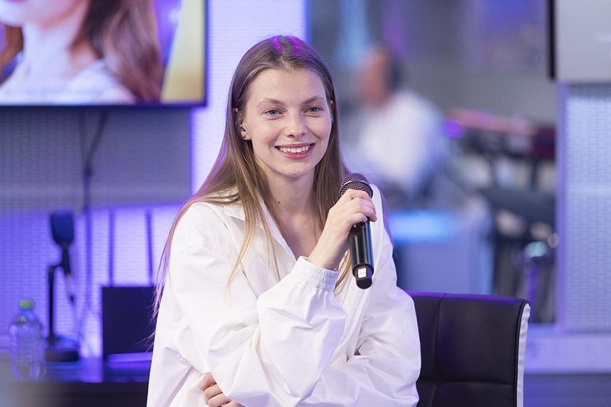 Исполнительница хита «Шоколадка» Минаева рассказала о проблемах с самооценкой