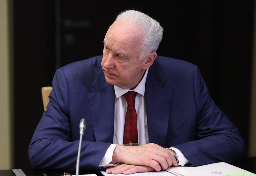 Бастрыкин поручил разобраться в отъеме жилья у пенсионера, избитого в автобусе