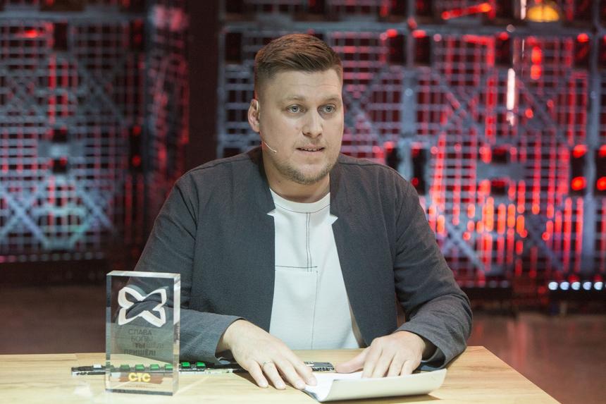 Разорвал все связи с Россией: комик Незлобин избавился от элитной квартиры в Москве