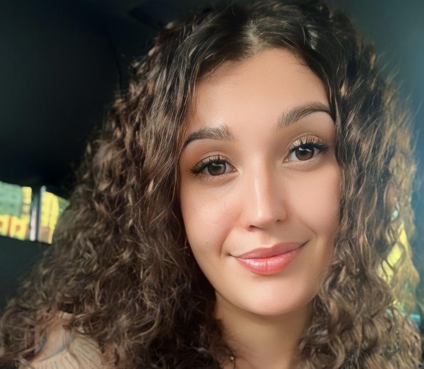 Сделала грудь на деньги от благотворительности: блогер из Курска ответила хейтерам в Сети