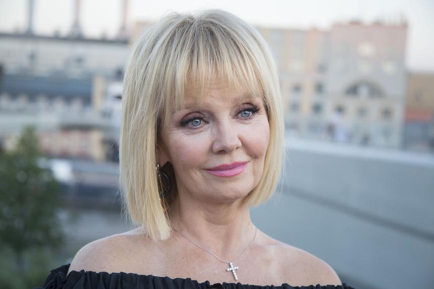 56-летняя Валерия снялась без макияжа и нарвалась на критику