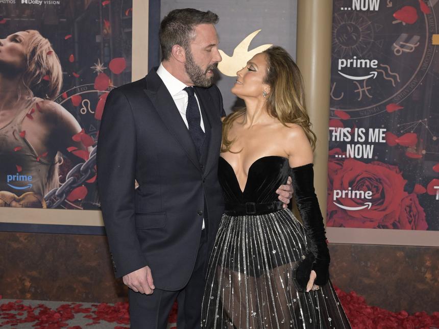 В годовщину свадьбы: Дженнифер Лопес подала документы на развод с Беном Аффлеком