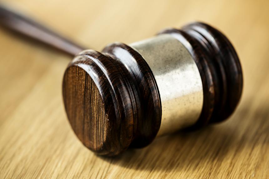 Ведущего «От винта!» оштрафовали и лишили водительских прав