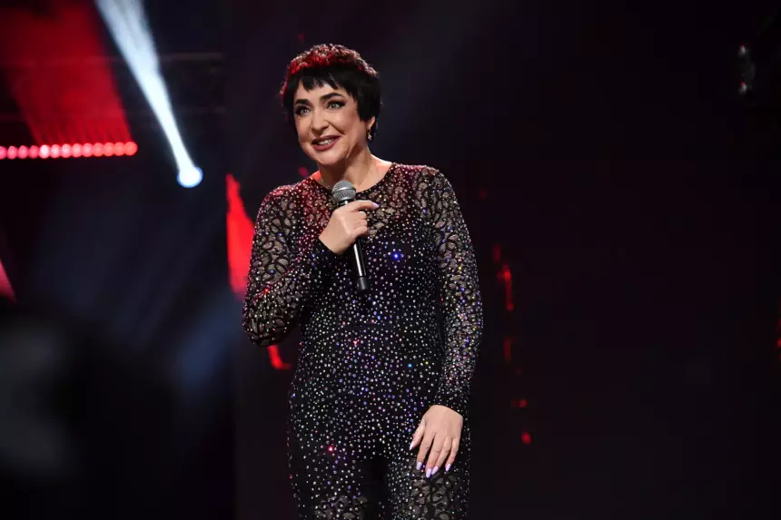 «У меня челюсть упала!»: Лолита Милявская об отстригшей на сцене волосы Люсе Чеботиной