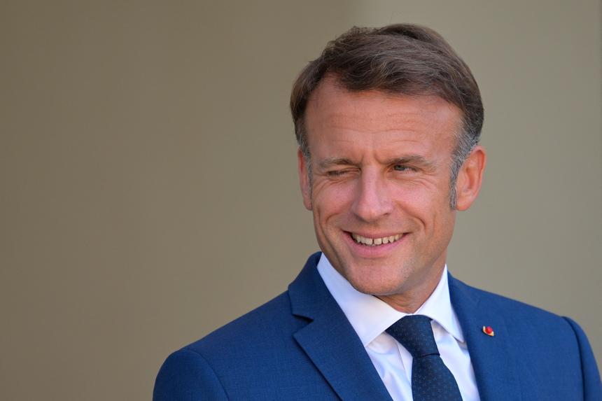 Президент Франции продолжил пользоваться Telegram, несмотря на задержание Павла Дурова