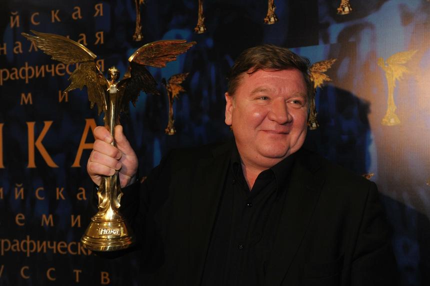 Агент актера Романа Мадянова прокомментировал слухи о его госпитализации