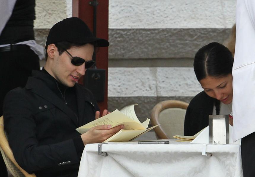 Раскрыта причина объявления в розыск братьев Павла и Николая Дуровых: виноват один пользователь Telegram