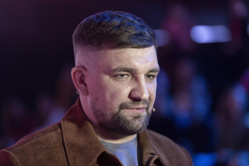 Рэпер Баста закрывает свой магазин одежды с миллионными убытками