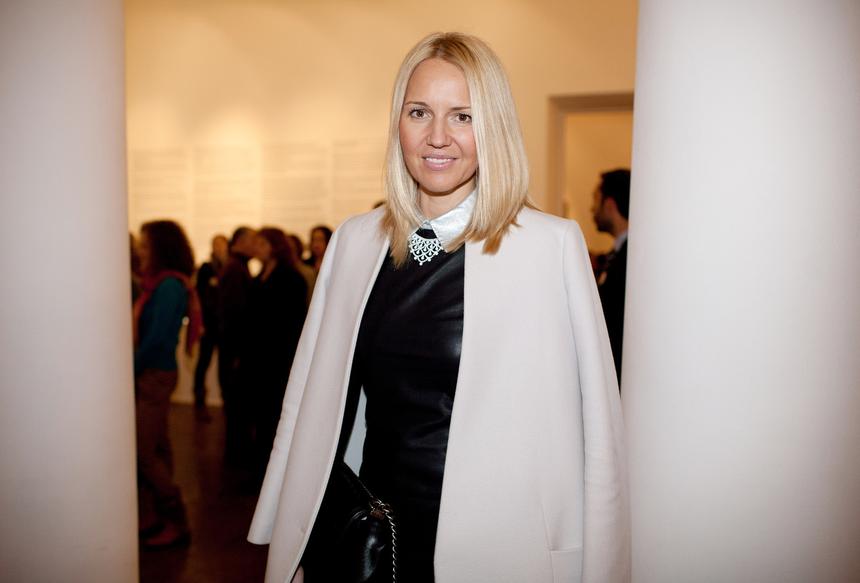 «Идеал»: 55-летняя Юлия Бордовских показала фигуру в мини-платье