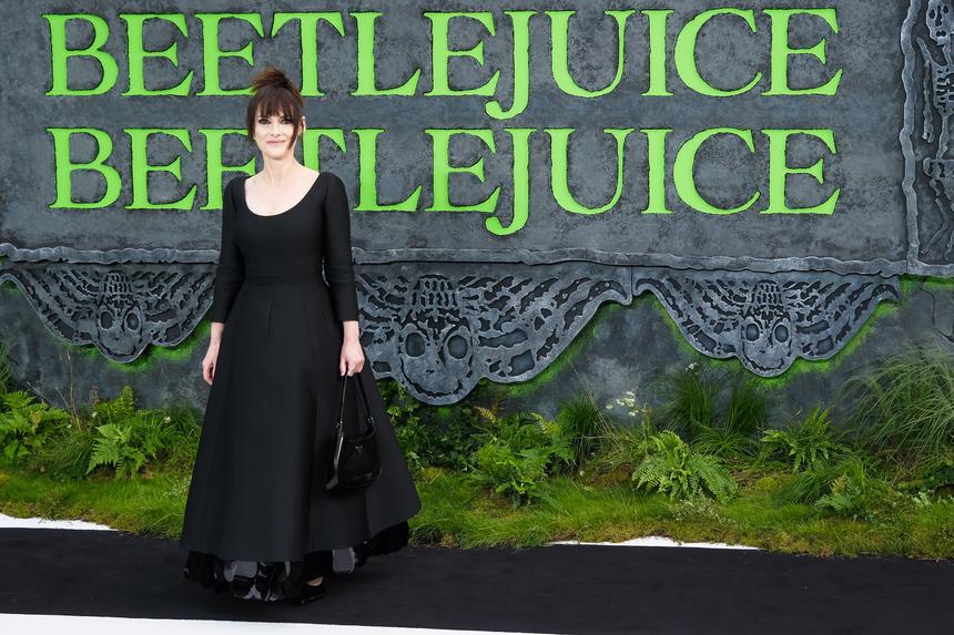 «Это было дико»: Вайнона Райдер призналась, что столкнулась с харассментом в начале карьеры