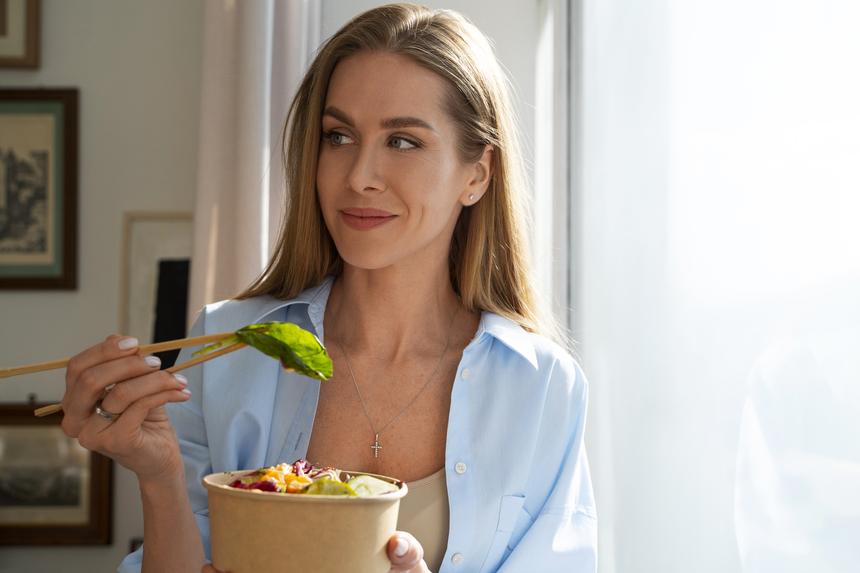 Скинуть десяток лет визуально: названы продукты, которые хорошо влияют на состояние кожи