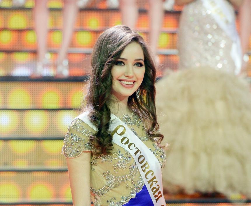 «В бреду и без сознания»: у Анастасии Костенко заклинило челюсть от боли