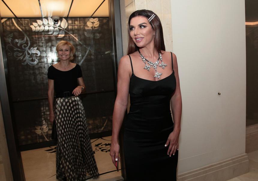 Анна Седокова выложила фото без макияжа после слухов о новой пластике