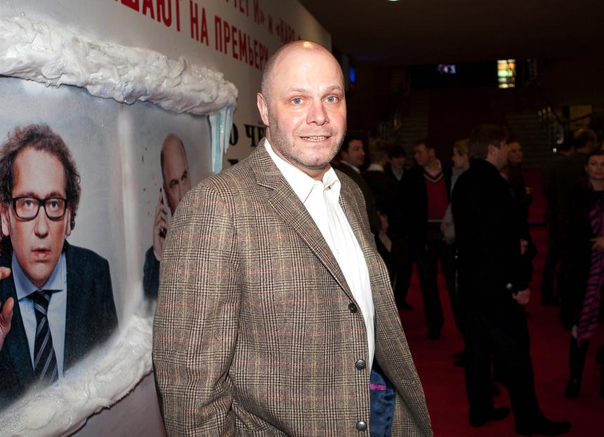 Лидер «Несчастного случая» Кортнев и актер Трескунов* продают билеты на спектакль в Армении: спрос небольшой