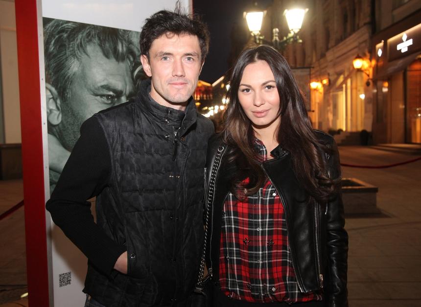 «Добро пожаловать, сынок»: появились первые фото Инны и Юрия Жирковых с новорожденным из больницы