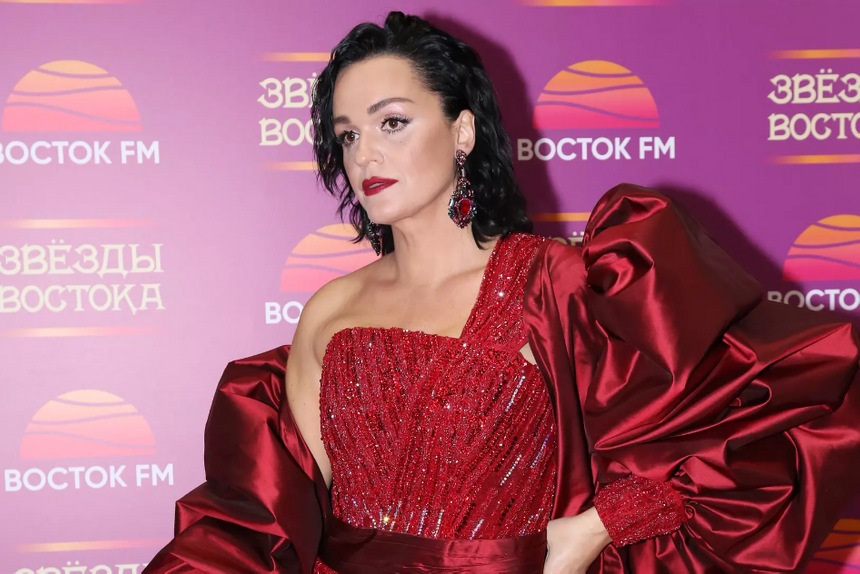 Певица Слава рассказала, что худеет благодаря аналогу «Оземпика»
