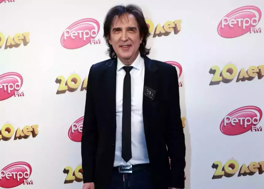 До 30 телохранителей и миллион рублей: раскрыт райдер популярного в 90-х певца Кая Метова