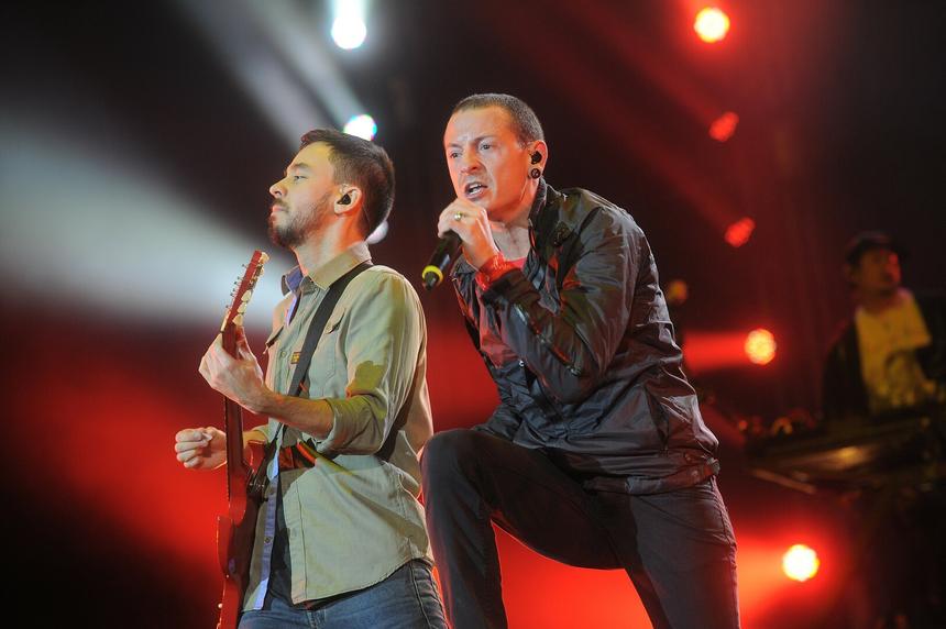 Предали память отца: сын Честера Беннингтона раскритиковал новую солистку Linkin Park