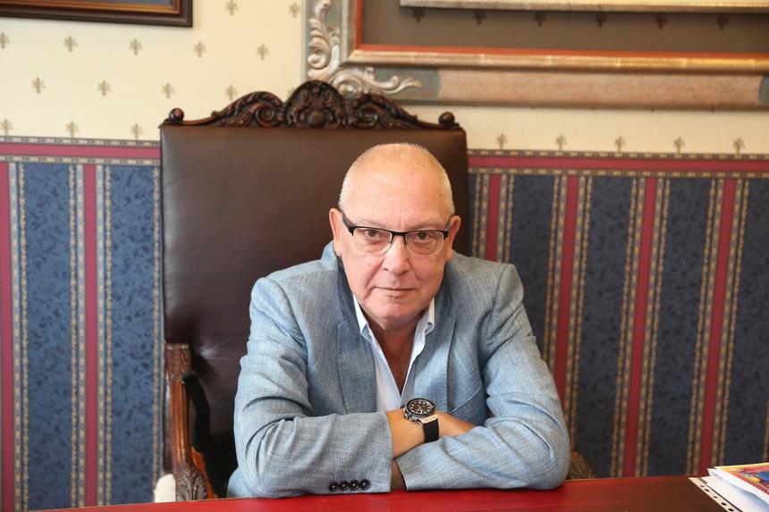 Сына Юрия Никулина проверят на спонсирование терроризма из-за Жасмин Страги