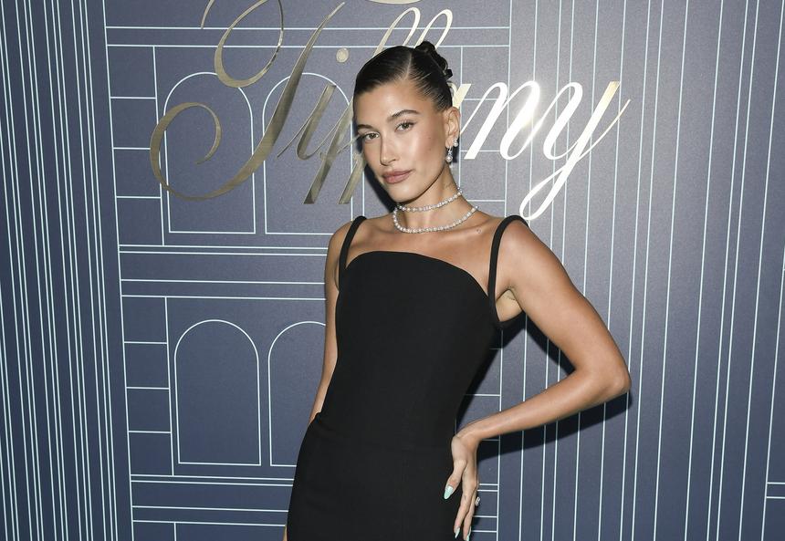 Хейли Бибер «поймали» впервые после рождения ребенка