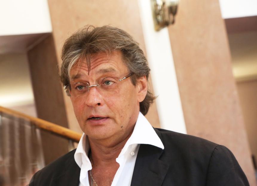 «Я был такой костью у них в горле»: Домогаров рассказал, при каком условии готов вернуться в театр