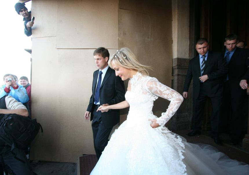 «Я собрал вещи, спокойно ушел и все»: Владислав Радимов заявил, что при разводе с Булановой оставил ей квартиру