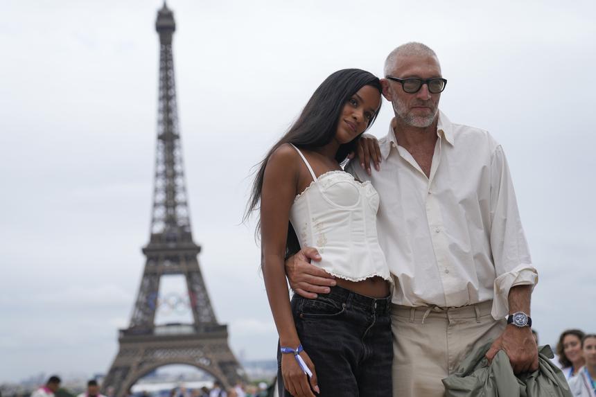 57-летний французский актер Венсан Кассель станет отцом в четвертый раз