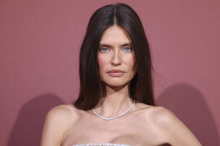 «Это была неделя, полная страха»: у 40-летней модели Бьянки Балти обнаружили рак яичников после удаления груди